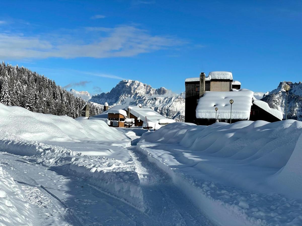 Casa Cucciolo Falcade Exteriér fotografie